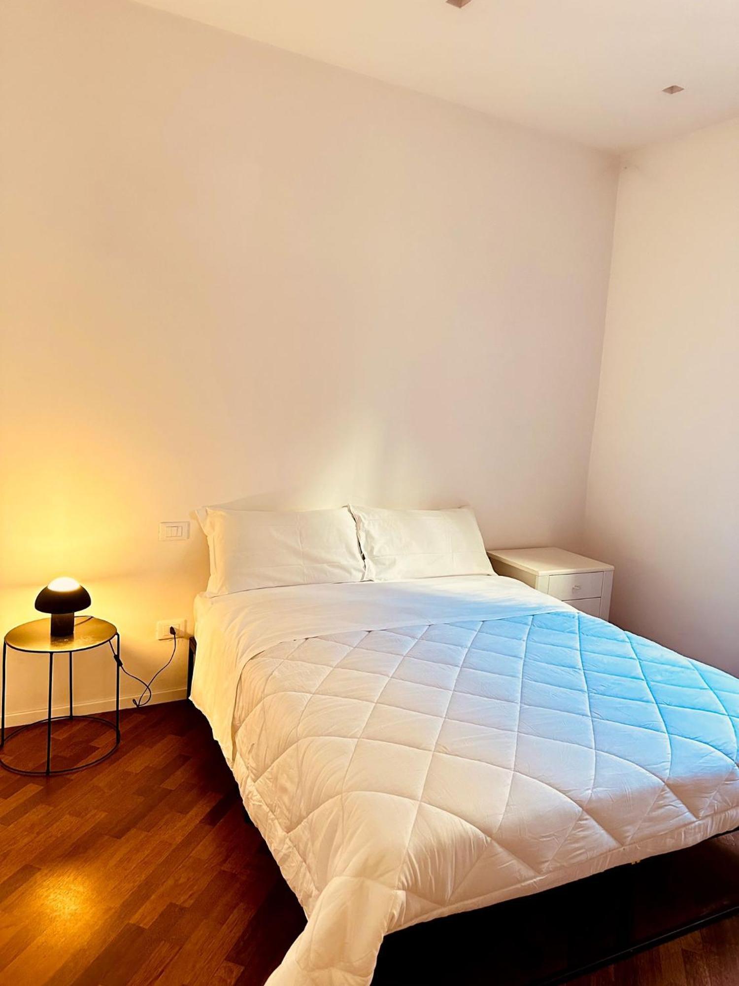 Whouse Large Suite Apartment Indipendenza Bologna Luaran gambar