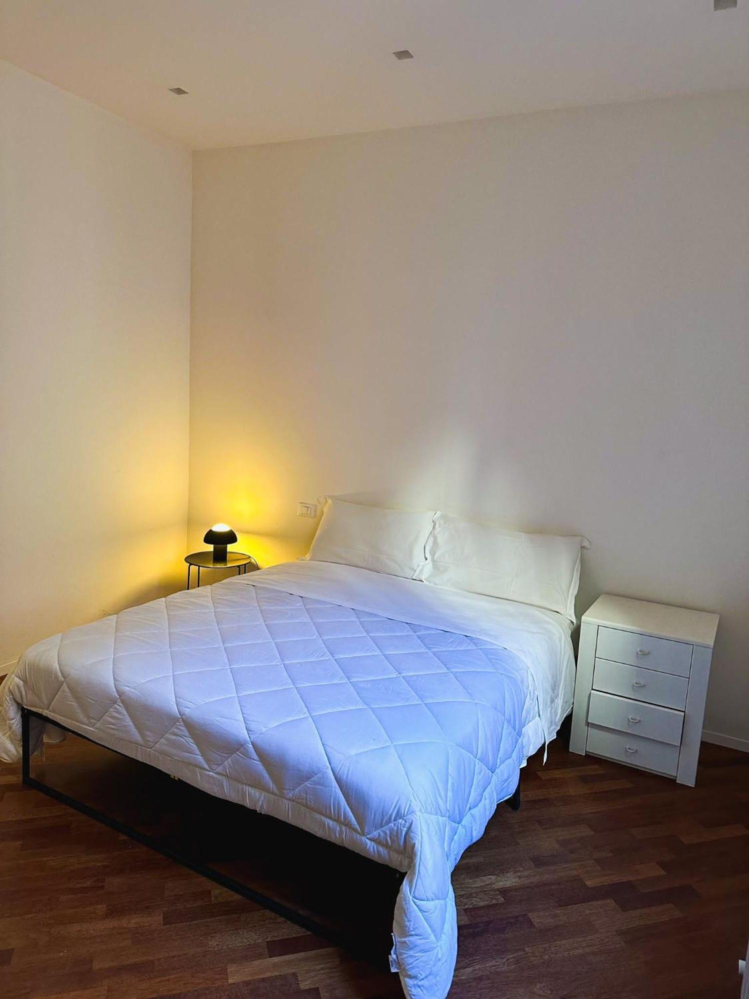 Whouse Large Suite Apartment Indipendenza Bologna Luaran gambar